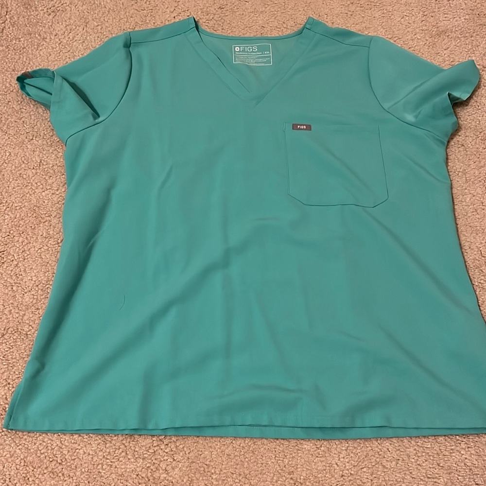 Figs xxl scrub top